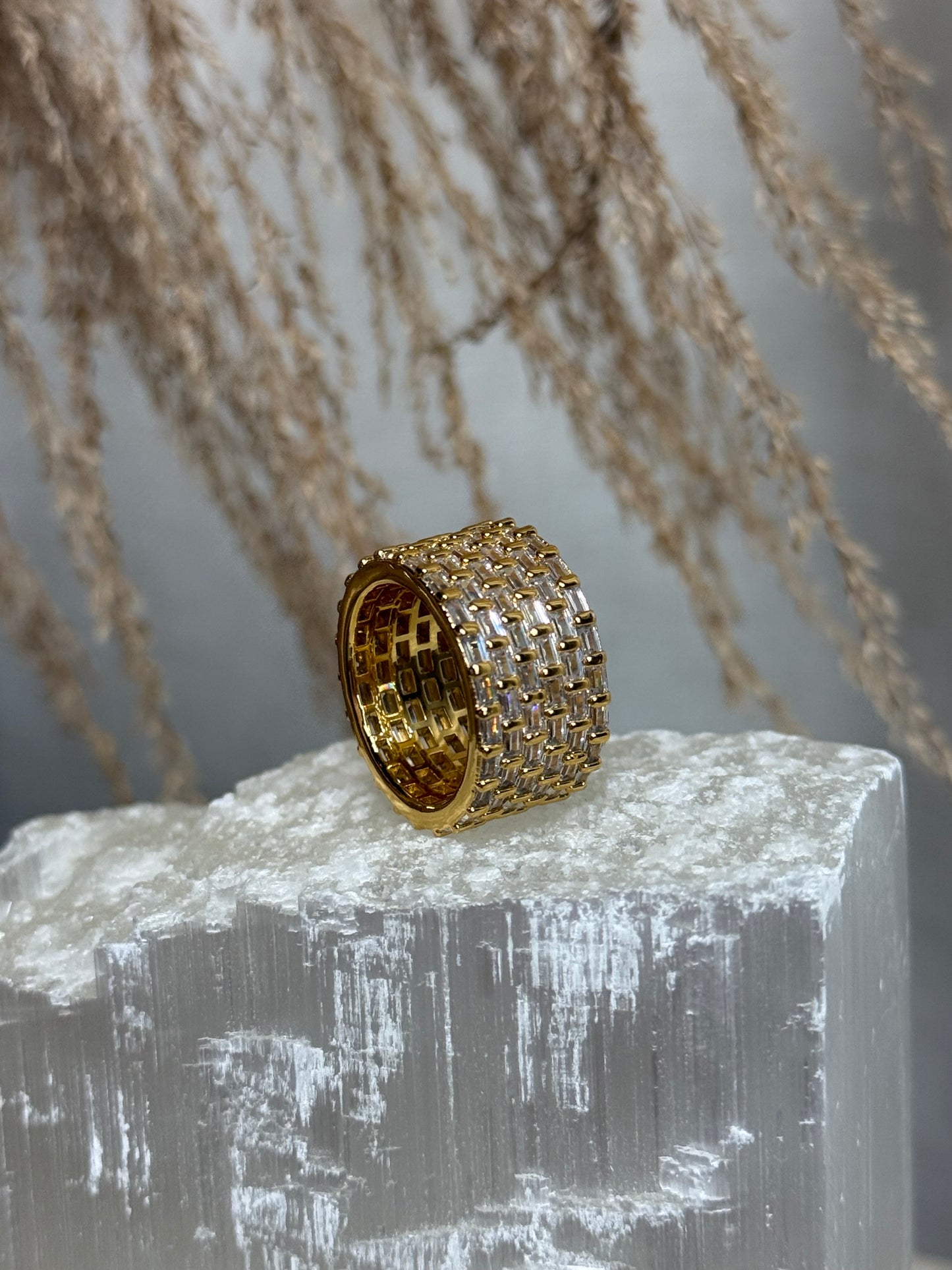 Shiloh Band Ring