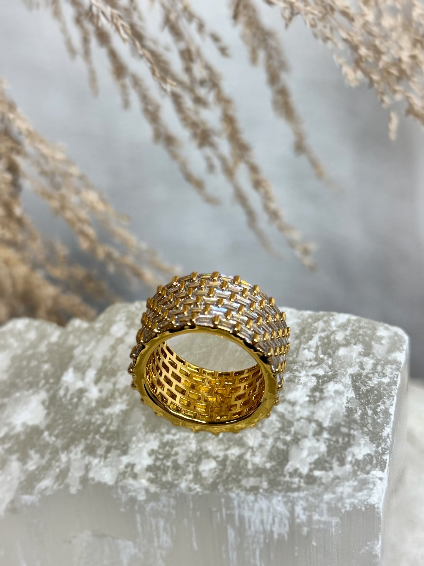 Shiloh Band Ring