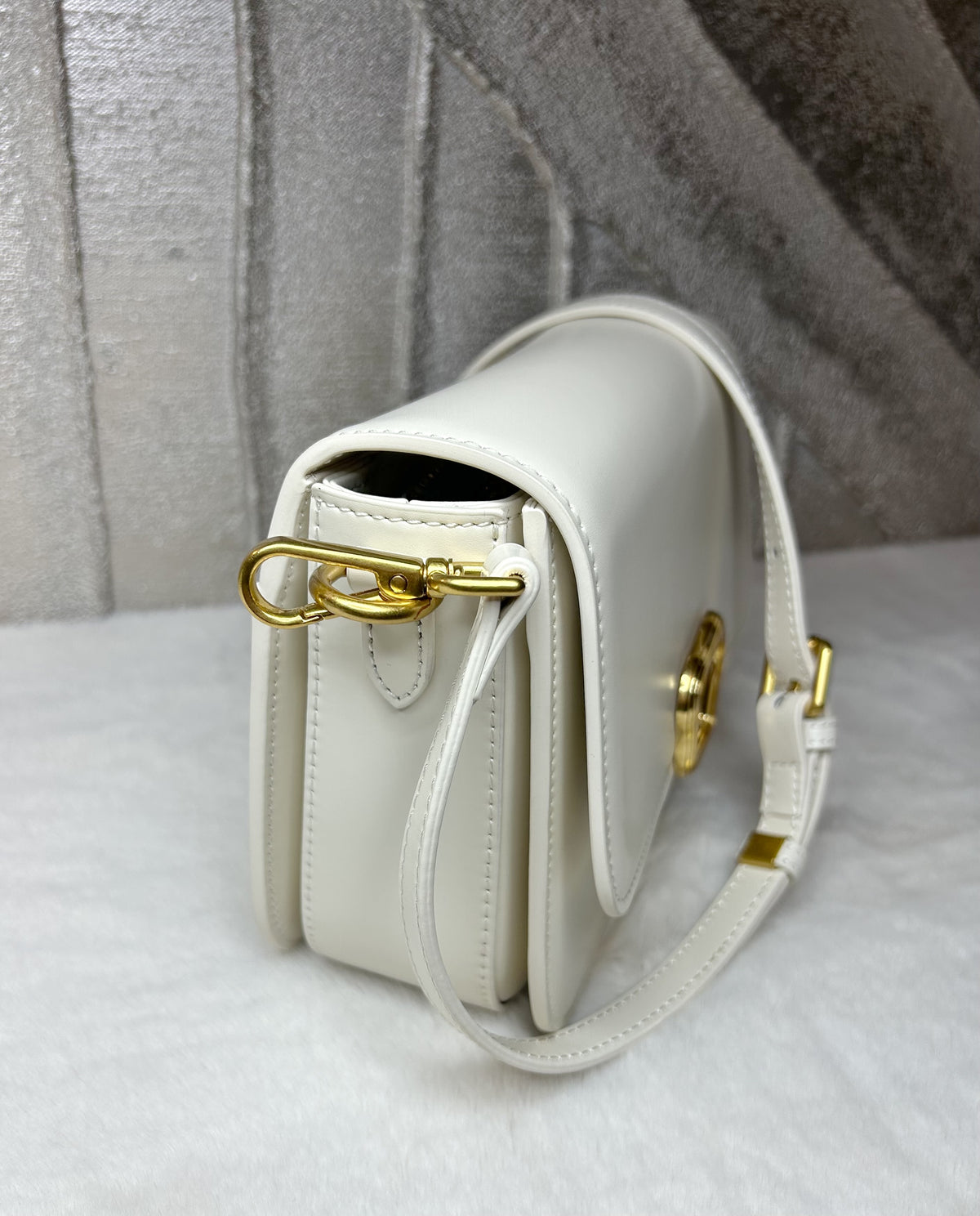 Geniue Leather Cream Bag