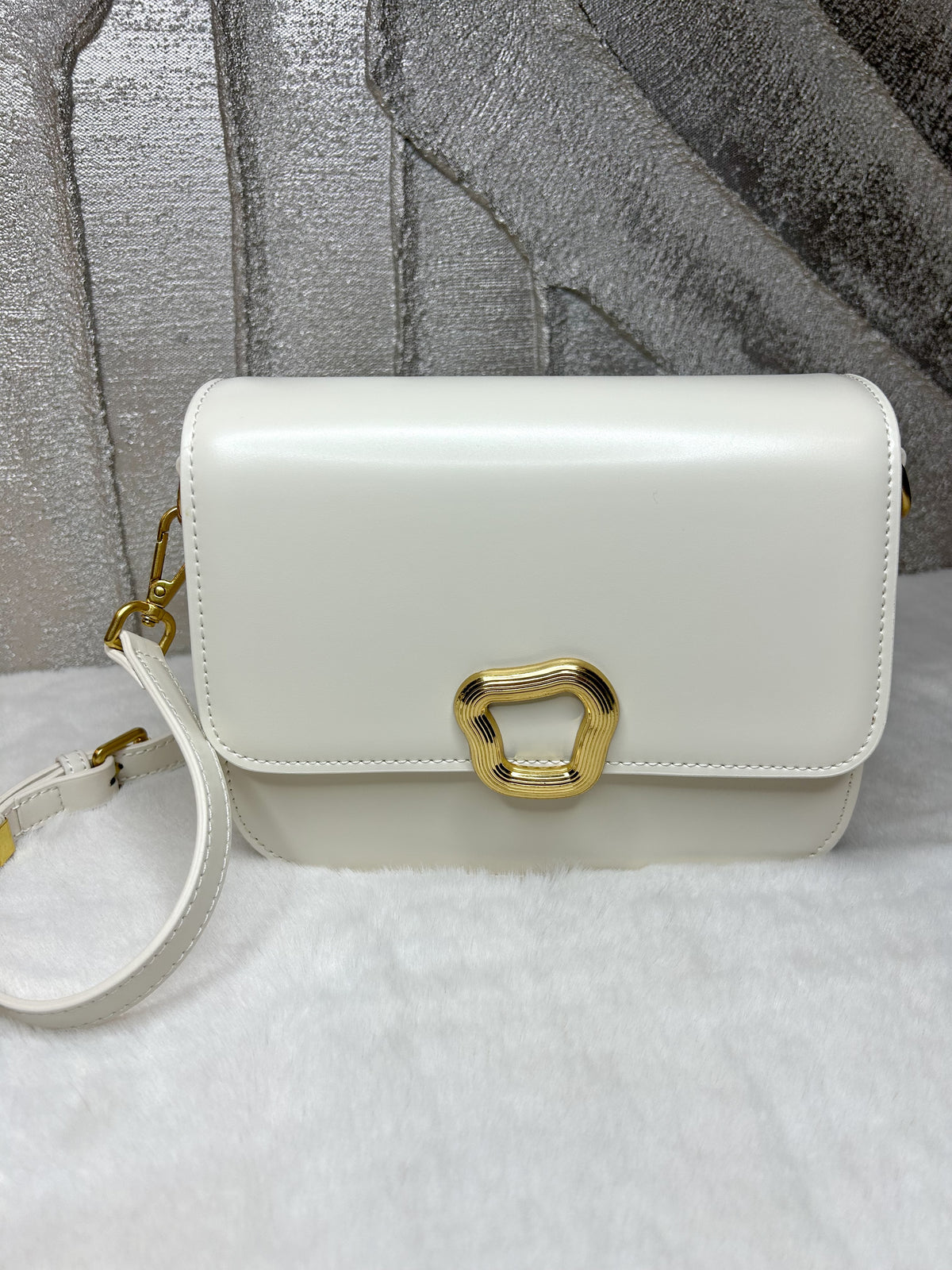 Geniue Leather Cream Bag