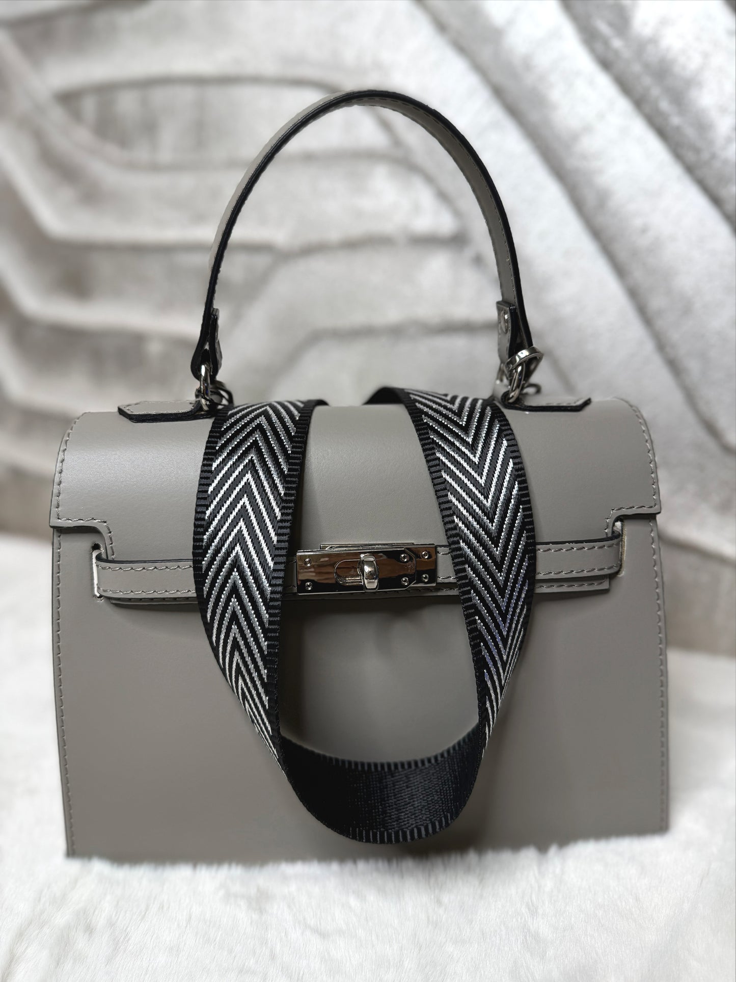Genuine leather shoulder bag light Grey