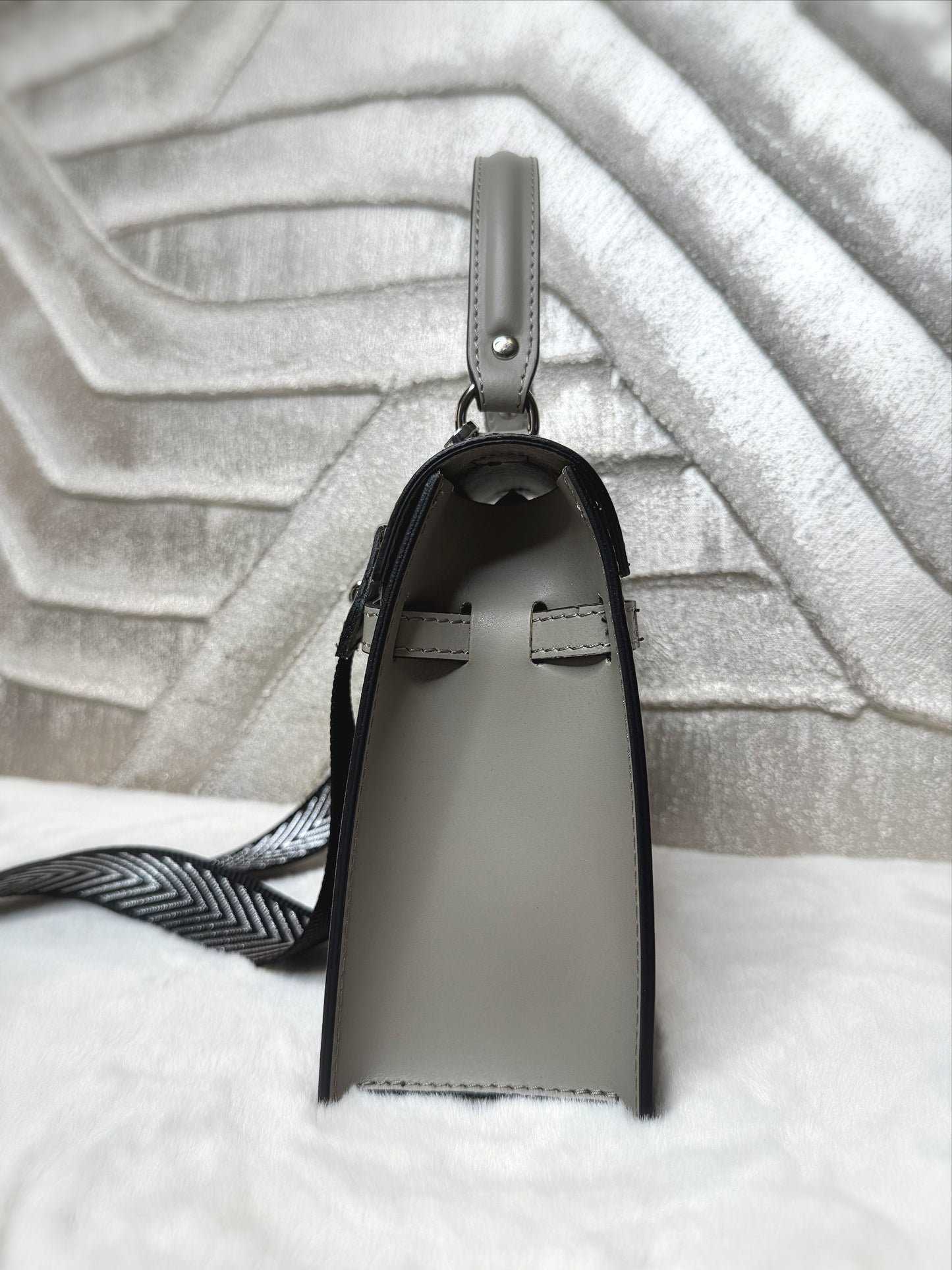 Genuine leather shoulder bag light Grey