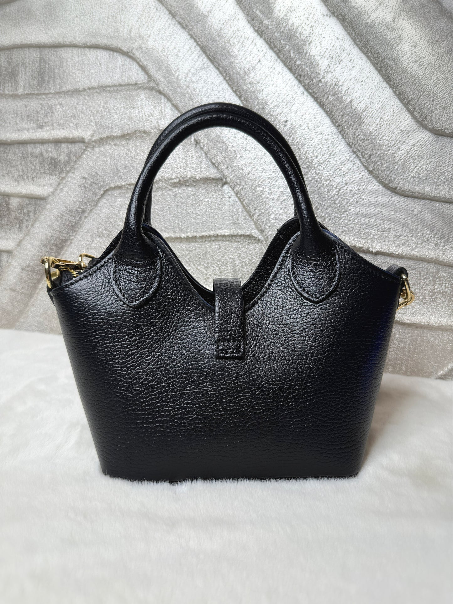 Genuine leather small shoulder bag
